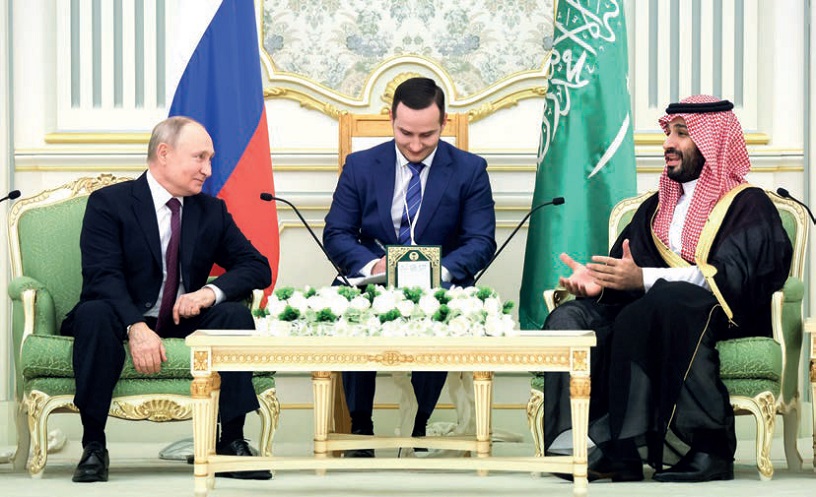 Президент РФ Владимир Путин и наследный принц, председатель совета министров Саудовской Аравии Мухаммед бен Сальман аль Сауд